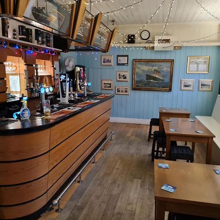 מלון Goodwick The Hope And Anchor מראה חיצוני תמונה